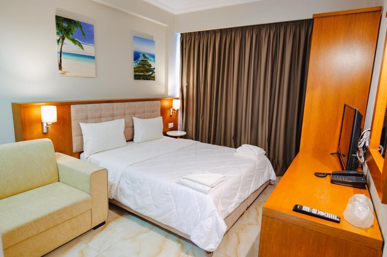 Hotel Sole Mare Ksamil Kültér fotó