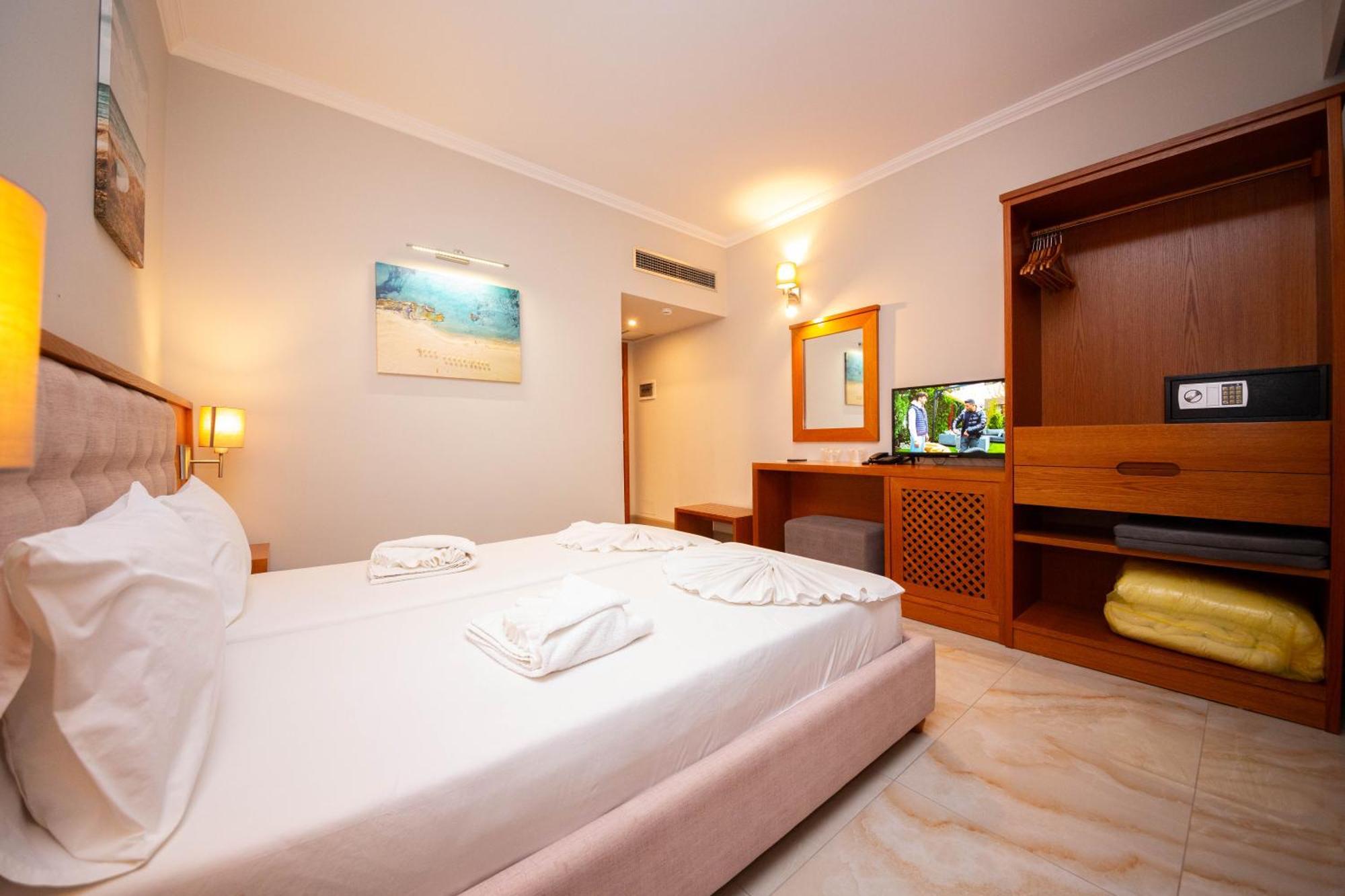 Hotel Sole Mare Ksamil Szoba fotó