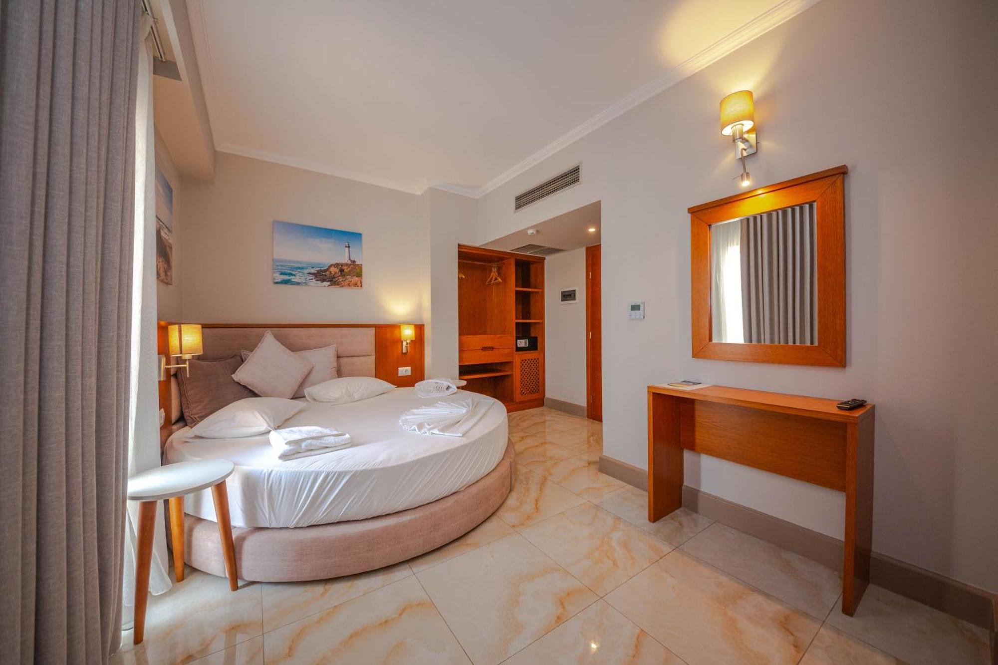 Hotel Sole Mare Ksamil Kültér fotó